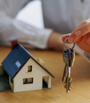 Develop Home Rental App